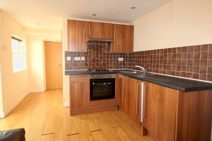 1 Bedroom Flat To Rent In Monthermer Rd, Roath, Cardiff, CF24