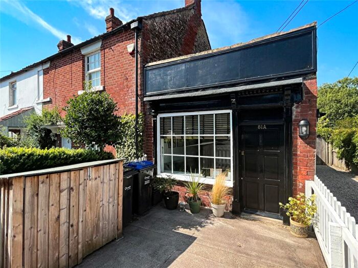 1 Bedroom Bungalow For Sale In High Street, Dilton Marsh, BA13