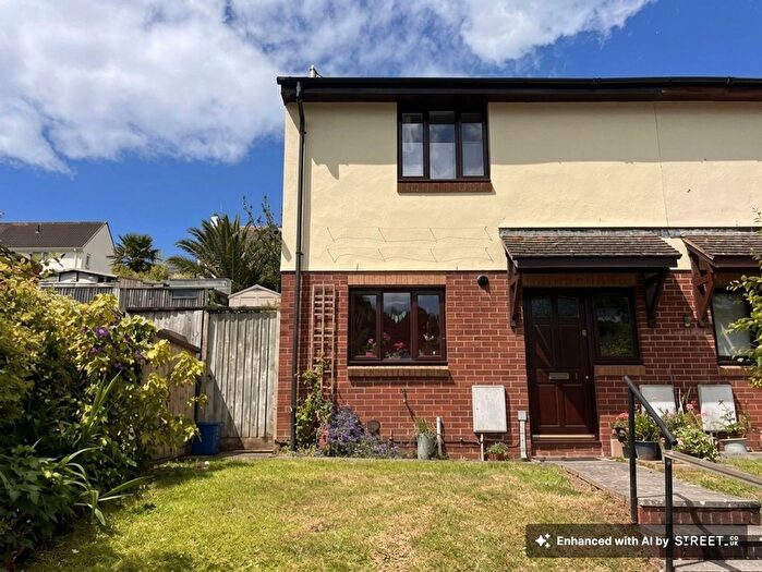 2 Bedroom End Terrace House For Sale In Bunting Close, Teignmouth, TQ14