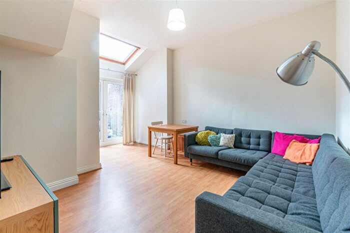 6 Bedroom Terraced House To Rent In £pppw - Chester St - Sandyford, NE2