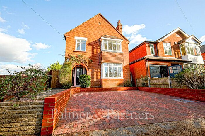 4 Bedroom Detached House To Rent In Highfield Drive, Colchester, Essex, CO3