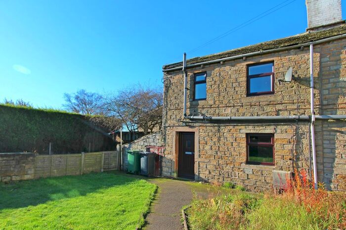 2 Bedroom Terraced House To Rent In Grange Moor, West Yorkshire, WF4