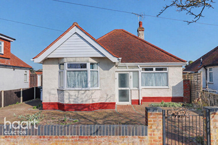 2 Bedroom Detached Bungalow For Sale In Nottingham Road, Clacton-On-Sea, CO15