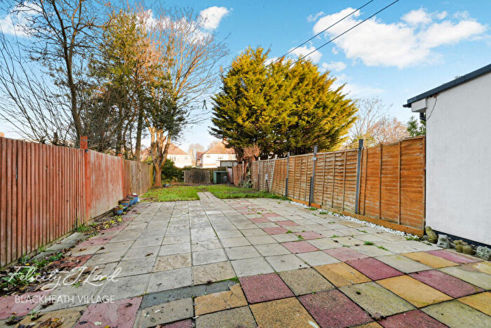 2 Bedroom Terraced House For Sale In Holburne Road, London, SE3
