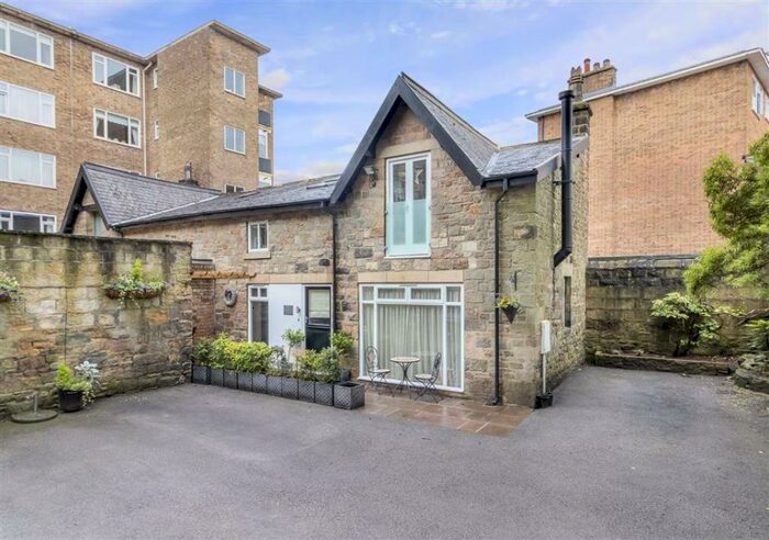 2 Bedroom House To Rent In York Place, Harrogate, HG1