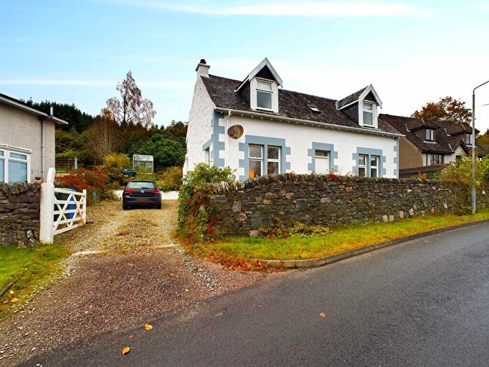 3 Bedroom Detached House For Sale In Oakcliffe, Kilduskland Road, Ardrishaig, Argyll, PA30