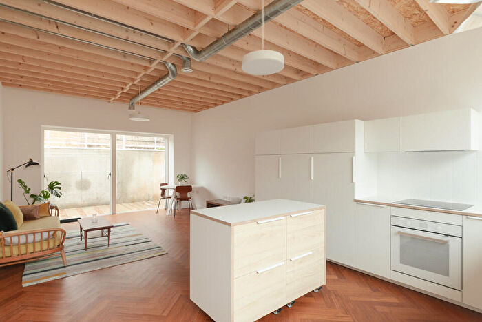 2 Bedroom Detached House For Sale In Perry Rise, Forest Hill, SE23