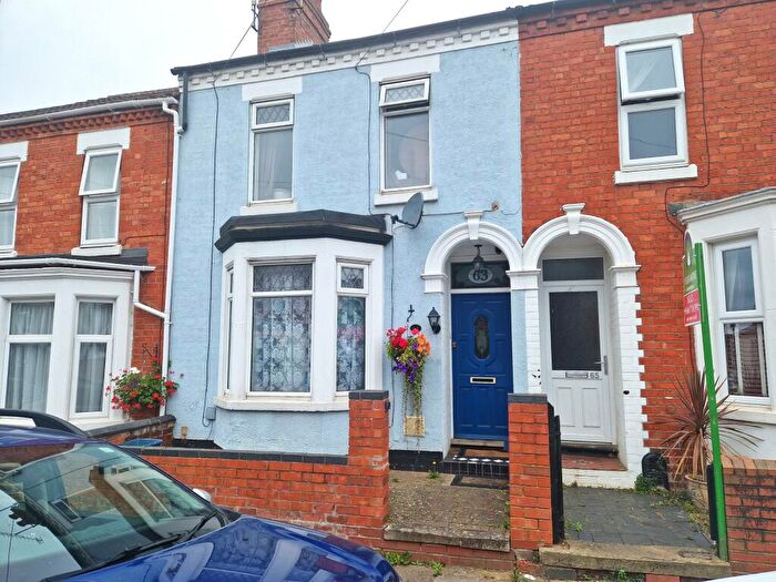 3 Bedroom Terraced House To Rent In Cecil Road, Kingsthorpe, Northampton, NN2