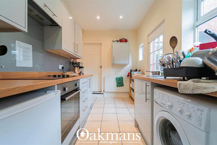 4 Bedroom House To Rent In Tiverton Road, Birmingham, B29