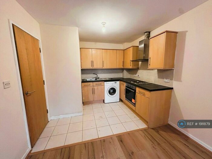 1 Bedroom Flat To Rent In Victoria Way, London, SE7