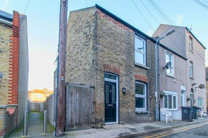 2 Bedroom Terraced House To Rent In Carroways Place, Margate, CT9