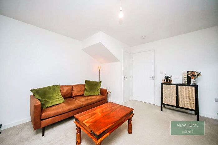 3 Bedroom End Of Terrace House For Sale In Bullion Grove, North Petherton, Bridgwater, TA6