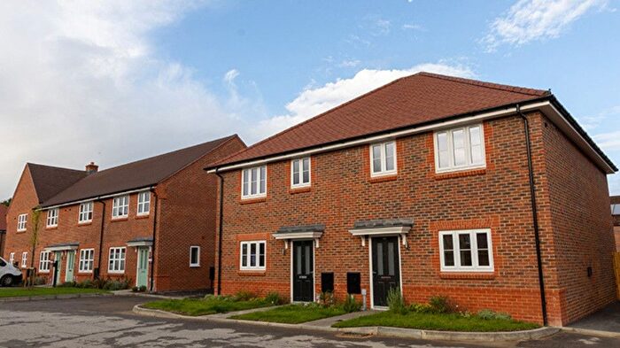 3 Bedroom Semi Detached House For Sale In Sweeters Field Road, Alfold, Cranleigh, GU6