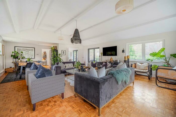 5 Bedroom House To Rent In Lebanon Drive, Cobham, KT11