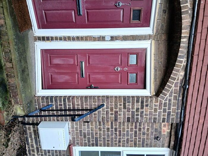 2 Bedroom Terraced House To Rent In Wyndcliff Road, London, SE7