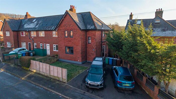 3 Bedroom House For Sale In Ashwood Avenue, Ramsbottom, Bury, BL0