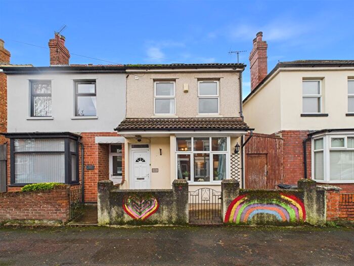 3 Bedroom Semi Detached House For Sale In Lysons Avenue, Linden, Gloucester, GL1