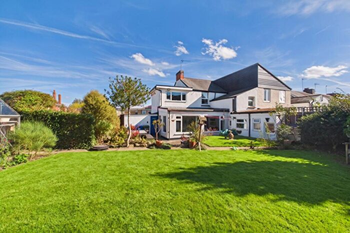 3 Bedroom Semi Detached House For Sale In Halse Road, Brackley, NN13