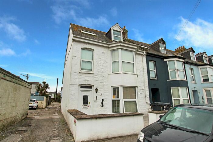 1 Bedroom Flat To Rent In Trevose Avenue, Newquay, TR7