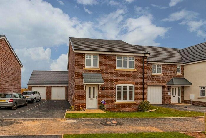 4 Bedroom Property To Rent In Melrose Walk, Sully, Penarth, CF64