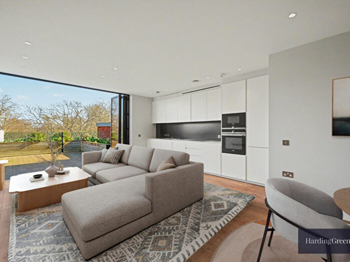 2 Bedroom Apartment For Sale In Queens Park Penthouse Salusbury Road, London, NW6