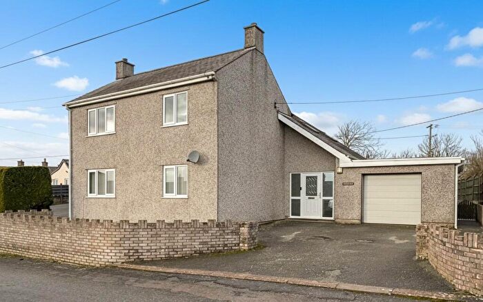 4 Bedroom Detached House For Sale In Llanbedrgoch, Isle Of Anglesey, LL76