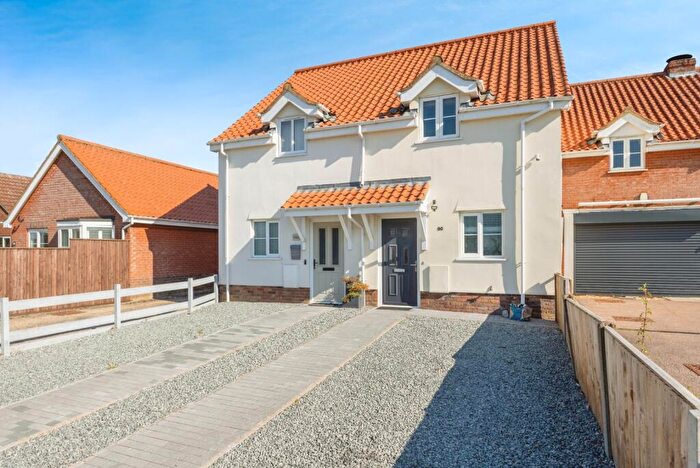 2 Bedroom Semi Detached House For Sale In Norwich Road, Tacolneston, Norwich, Norfolk, NR16