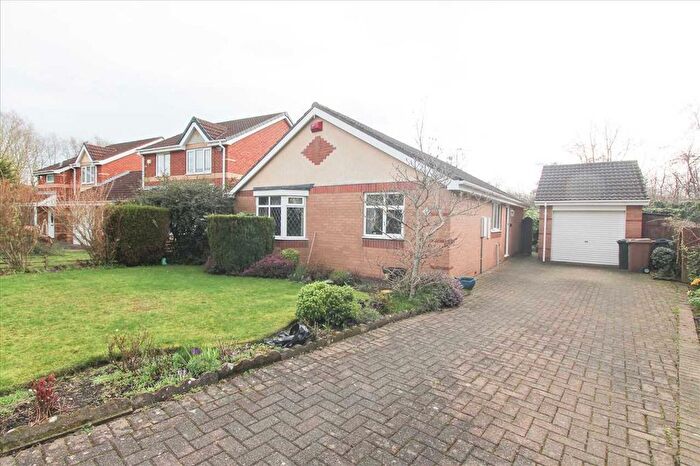 2 Bedroom Bungalow For Sale In Oakley Close, The Wyndings, Annitsford, NE23