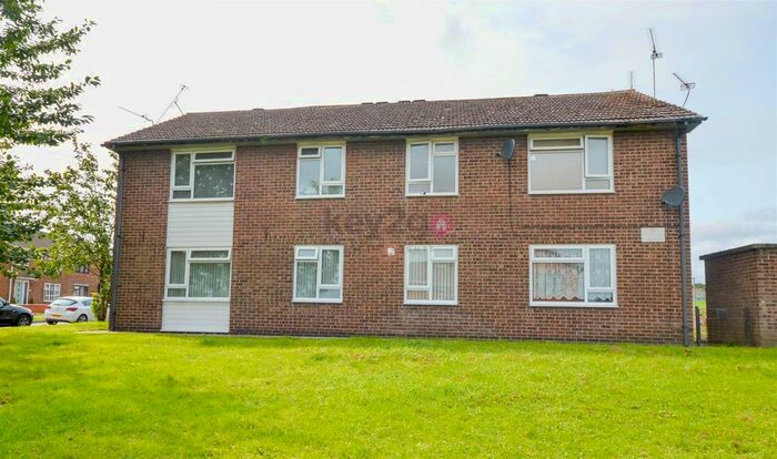 1 Bedroom Flat To Rent In Osmund Court, Eckington, S21