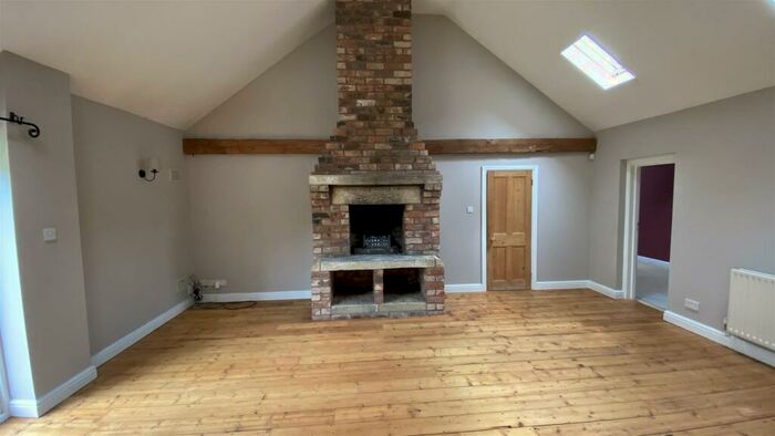 5 Bedroom Detached House To Rent In The Byre, Windley, Duffield, Belper, DE56