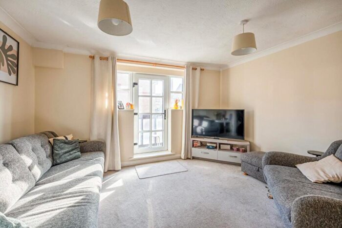 2 Bedroom Apartment To Rent In Emerald Quay, Shoreham-By-Sea, BN43