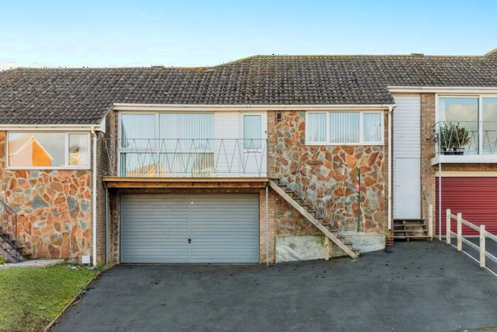 2 Bedroom Terraced Bungalow For Sale In Cherry Brook Drive, Paignton, TQ4