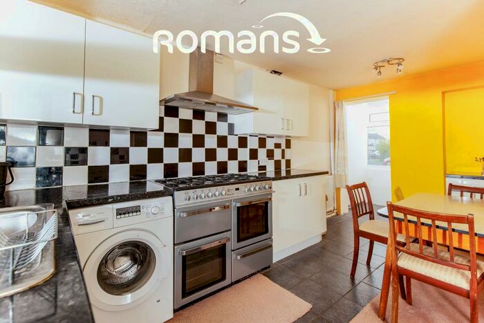 2 Bedroom End Of Terrace House To Rent In Down Avenue, BA2