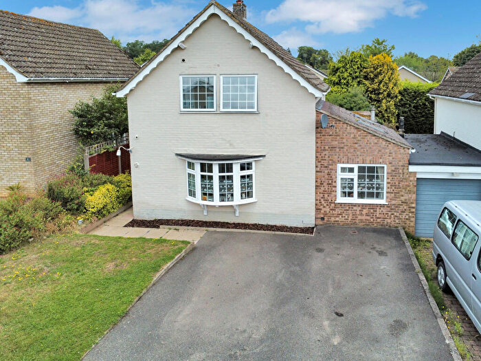 3 Bedroom Detached House For Sale In The Oaks, Horringer, IP29