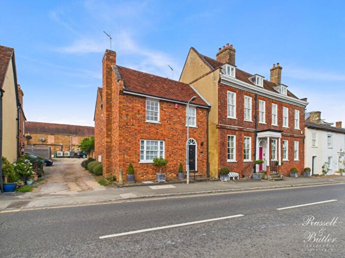 3 Bedroom Semi-Detached House To Rent In Sheep Street, Winslow, MK18