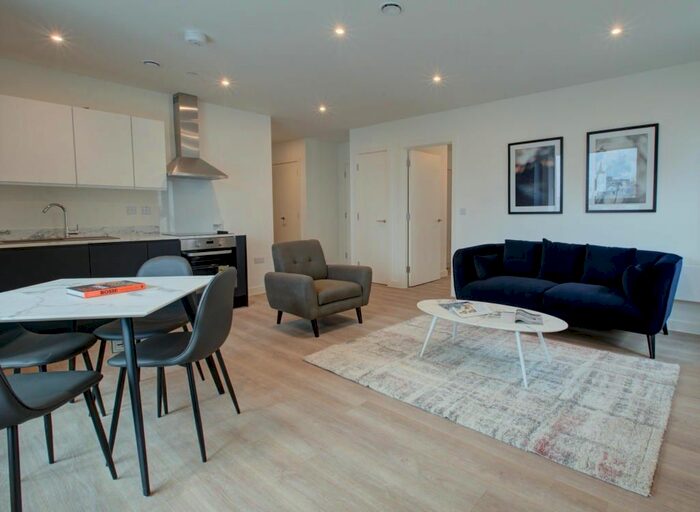 1 Bedroom Flat To Rent In Albert Embankment, London, SE1