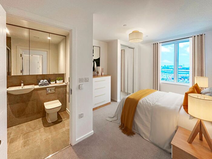 2 Bedroom Flat For Sale In " Bedroom Duplex" At Silvermere Drive, Stonehill Business Park, London, N18