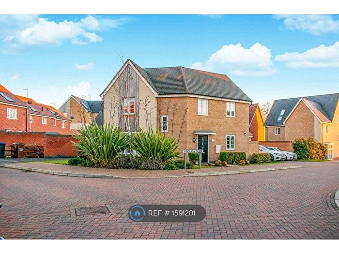 3 Bedroom Detached House To Rent In Windlass Close, Northampton, NN4