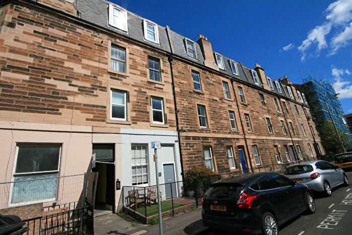 1 Bedroom Flat To Rent In West Newington Place, Newington, Edinburgh, EH9