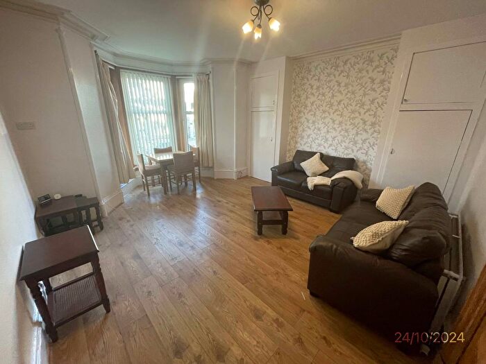1 Bedroom Flat To Rent In Fonthill Road, Flat, Gfl, Ground Floor Left, Aberdeen, AB11