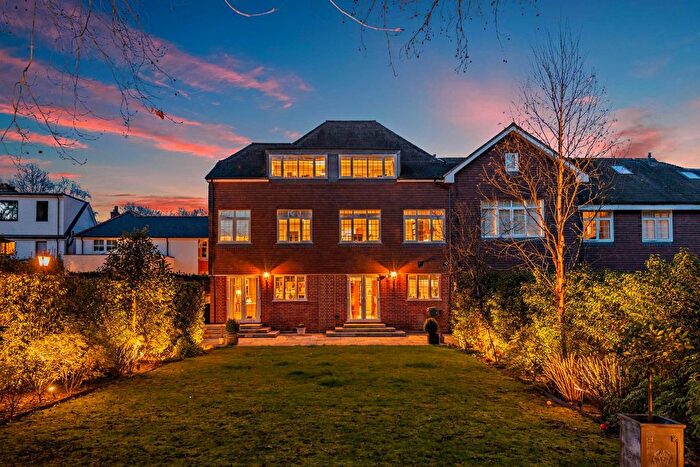 5 Bedroom End Terrace House For Sale In Chobham Road, Ascot, Berkshire, SL5