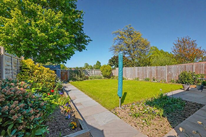 3 Bedroom Semi-Detached Bungalow For Sale In Chegworth Gardens, Sittingbourne, Kent, ME10