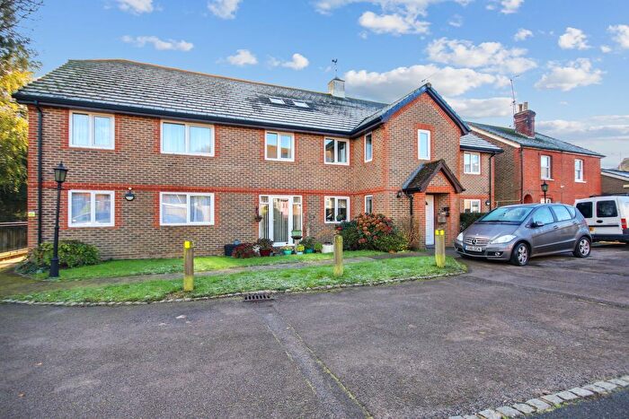 1 Bedroom Property For Sale In Brickyard Lane, Crawley Down, RH10