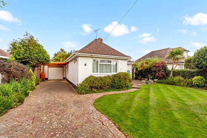 2 Bedroom Detached Bungalow For Sale In Foamcourt Waye, Ferring, BN12