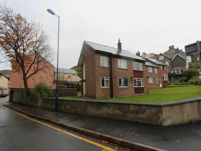 5 Bedroom Detached House To Rent In Queens Avenue, Aberystwyth, SY23