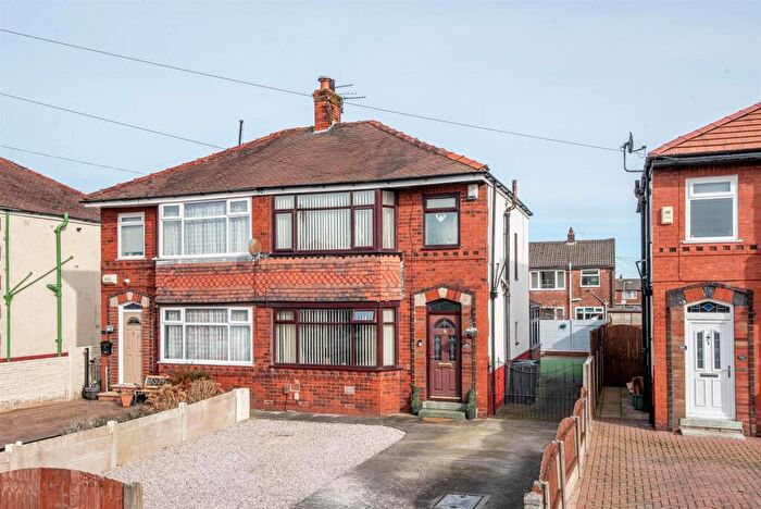 3 Bedroom Semi Detached House For Sale In Leyland Road, Penwortham, Preston, PR1