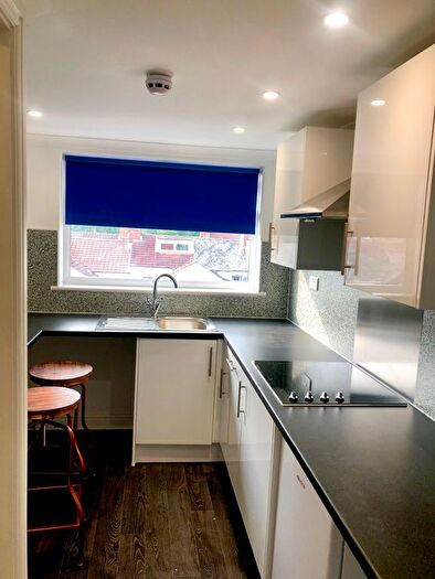 Studio To Rent In William Street, Swindon, SN1