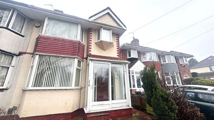 3 Bedroom House To Rent In Kingstanding Road, B44
