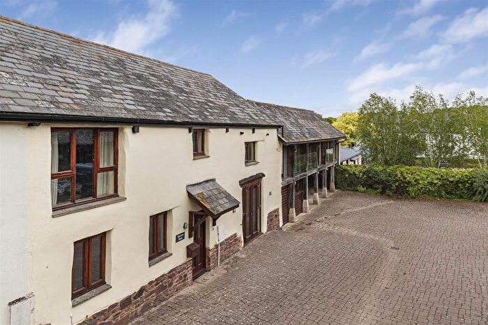 5 Bedroom Semi-Detached House For Sale In Nymet Tracey, Bow, Crediton, EX17