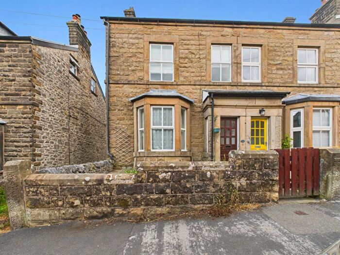 4 Bedroom Semi-Detached House For Sale In Duke Street, Buxton, SK17